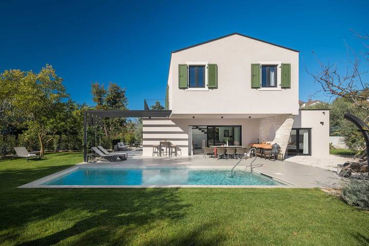 Villa für 8 Personen, mit Garten und Pool in Poreč - 3