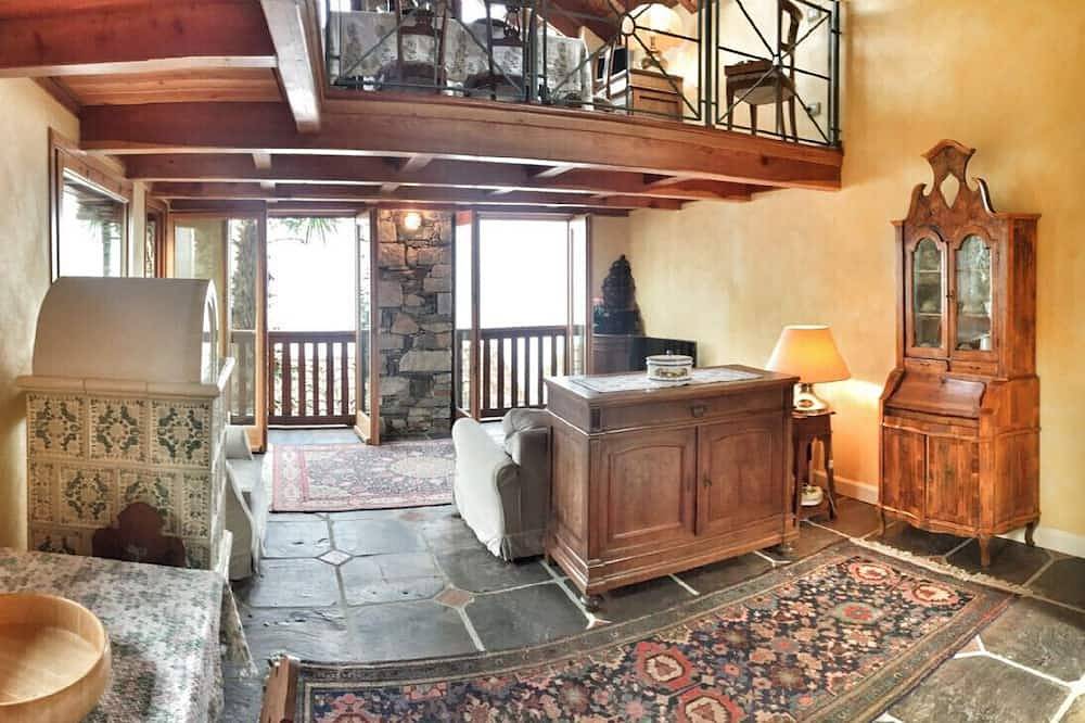 Coco small villa with lake view in Baveno, Comune di Baveno
