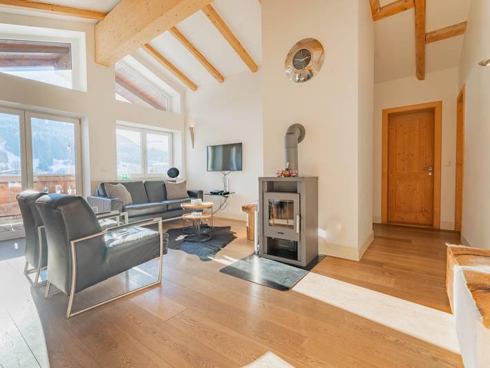 Geheel appartement, Moderne woning met zonnig balkon in dorpskern van Brixen in Brixen im Thale, Kaisergebirge