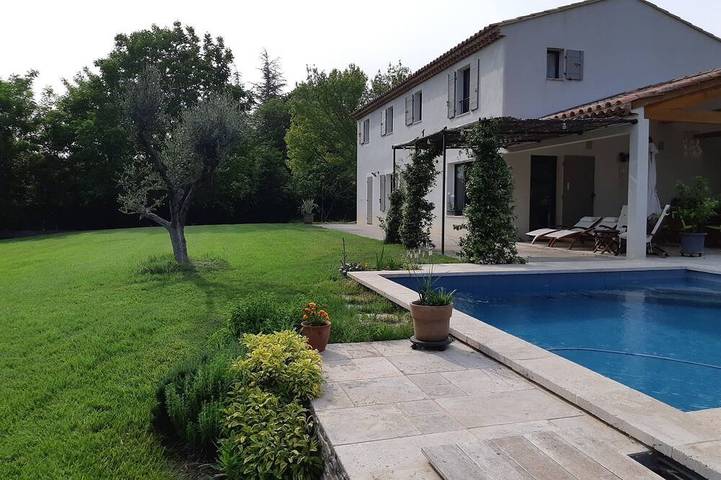 Villa pour 5 personnes, avec terrasse et jardin à Aix-en-Provence