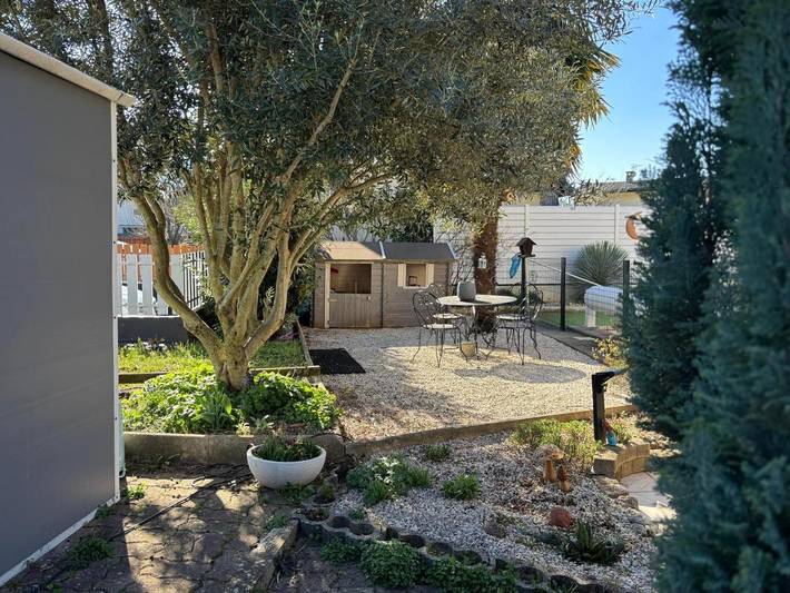 Location de vacances pour 2 personnes, avec terrasse ainsi que jardin et vue, animaux acceptés à Saint-Alban-Leysse - 2