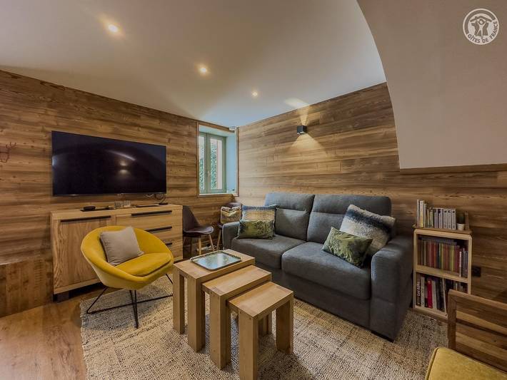 Gîte pour 6 personnes, avec balcon et jardin à Champagny-en-Vanoise - 2