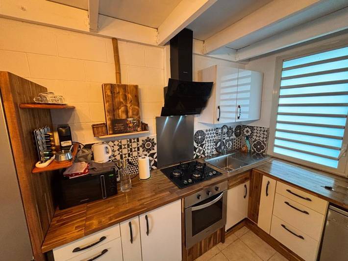 Location de vacances pour 4 personnes, avec jardin et piscine ainsi que vue et bassin pour enfant dans Plage de Trou d'eau - 4