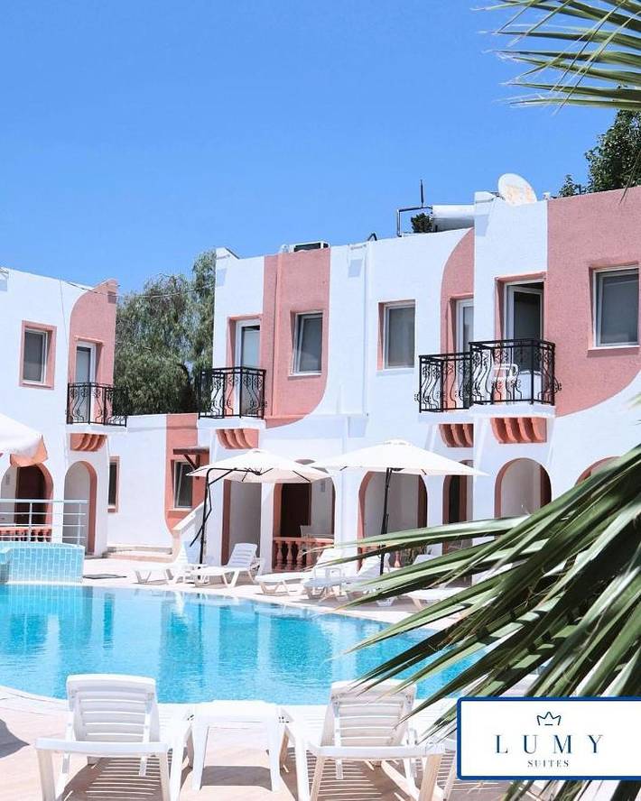 Hotel für 2 Personen, mit Garten und Pool sowie Ausblick und Balkon, mit Haustier - 1