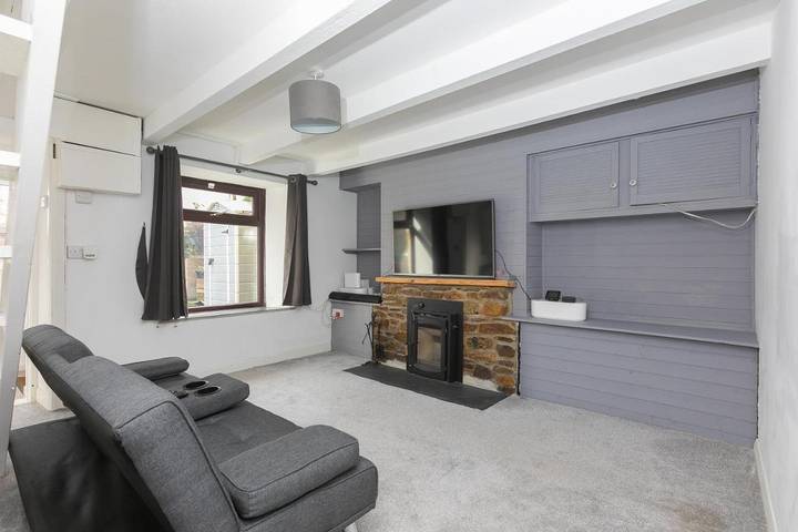 Holiday letting for 2 people, with Garden in Redruth