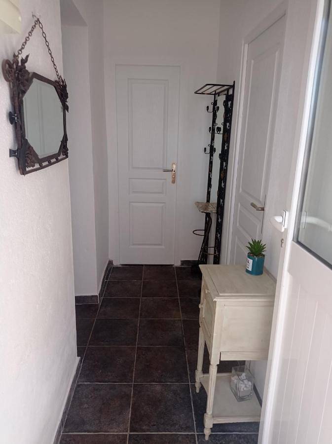 Location de vacances pour 4 personnes, avec terrasse et vue, animaux acceptés à Vezzani - 2