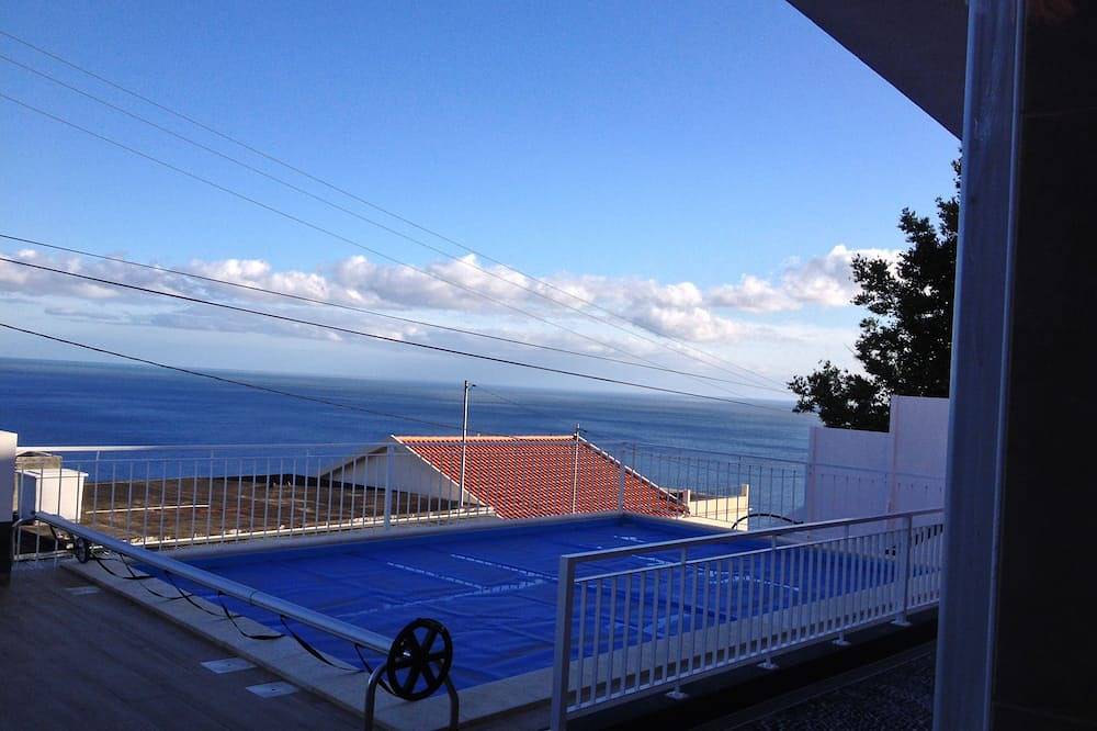 \"Dom Carlos\" Paradise Seaview Villa, con amanecer y puestas de sol todos los días! in Pináculo, Ponta do Sol
