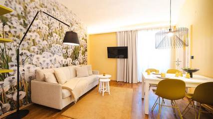 Vacation Apartment for 4 Guests in Graz, Steirerland, Picture 2
