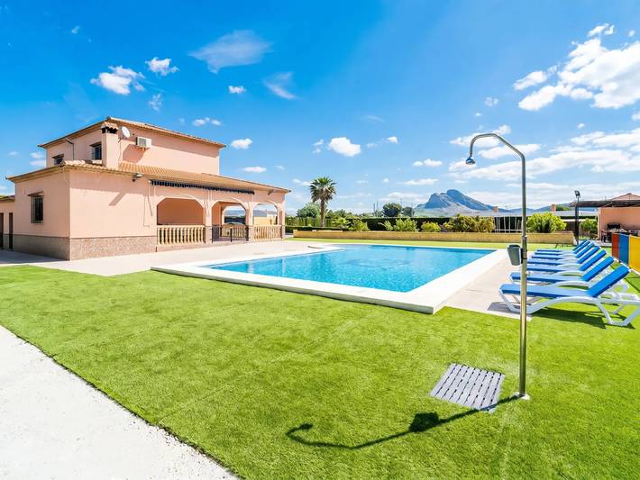 Chalet para 6 personas, con jardín en Antequera - 2
