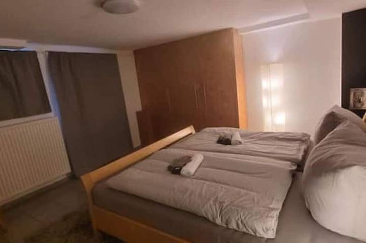 Ganze Wohnung, Privatzeit Villa Blanca, W-Lan, Büro in Leverkusen, Düsseldorf und Umgebung