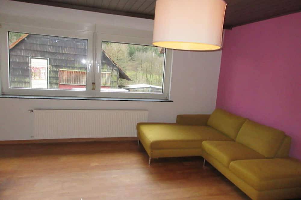 Ganze Wohnung, Ferienwohnung in Waldnähe in Mossautal, Odenwaldkreis