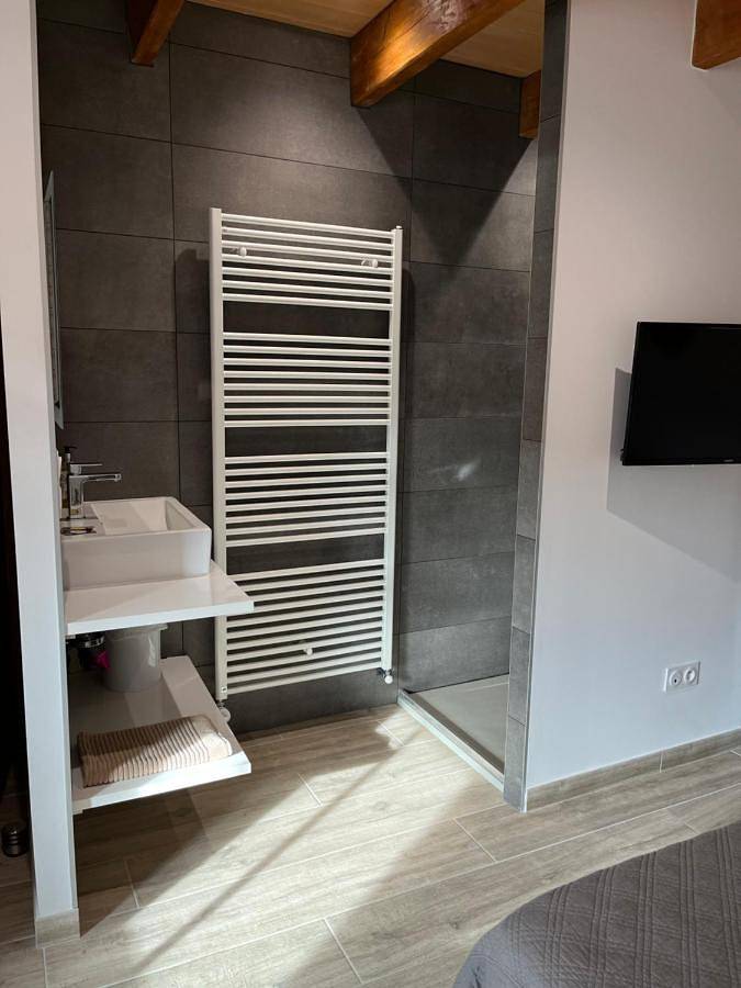 Maison d’hôte pour 2 personnes avec terrasse in Allan, Région de nyons