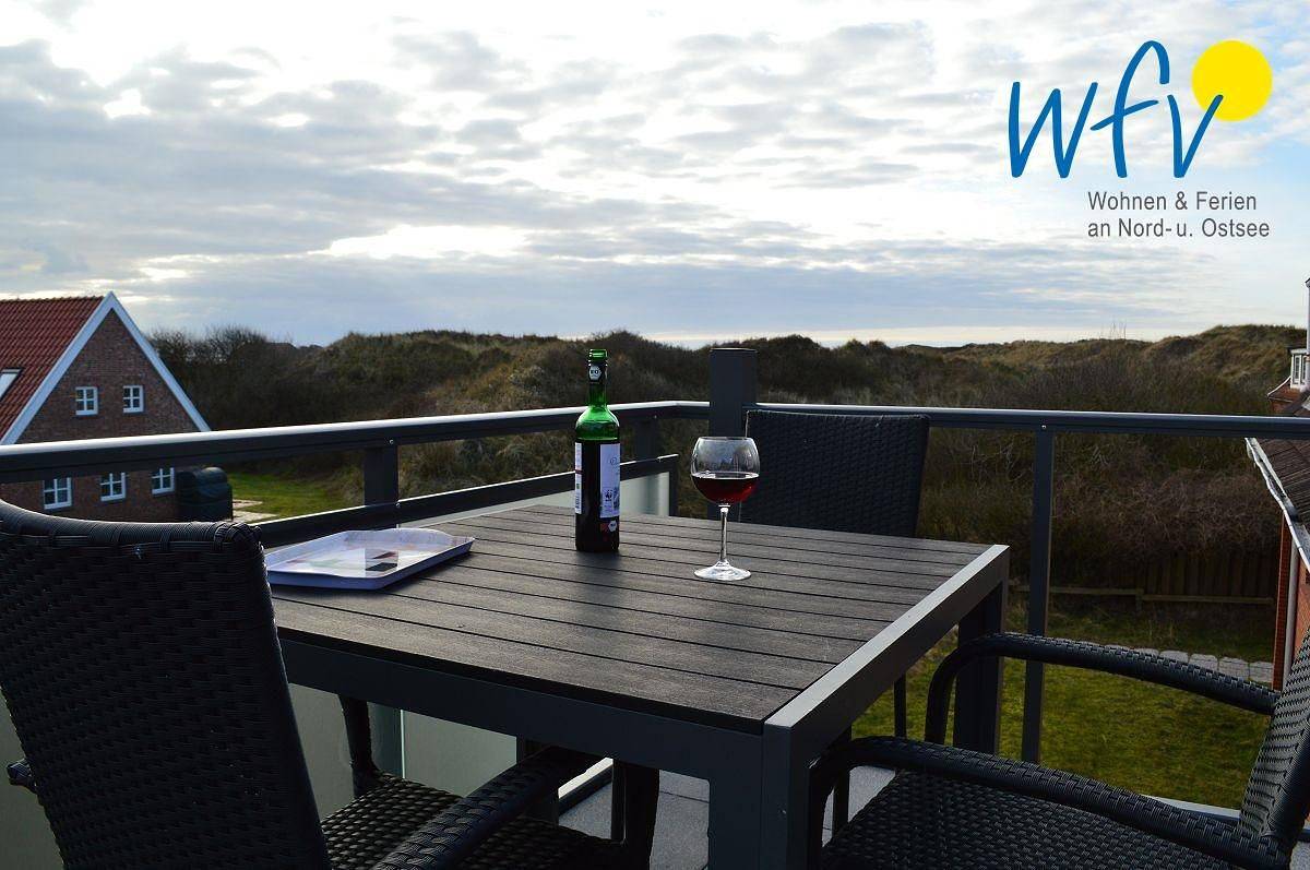 Apartamento entero, Acogedor apartamento junto a la playa con balcón e Internet in Juist