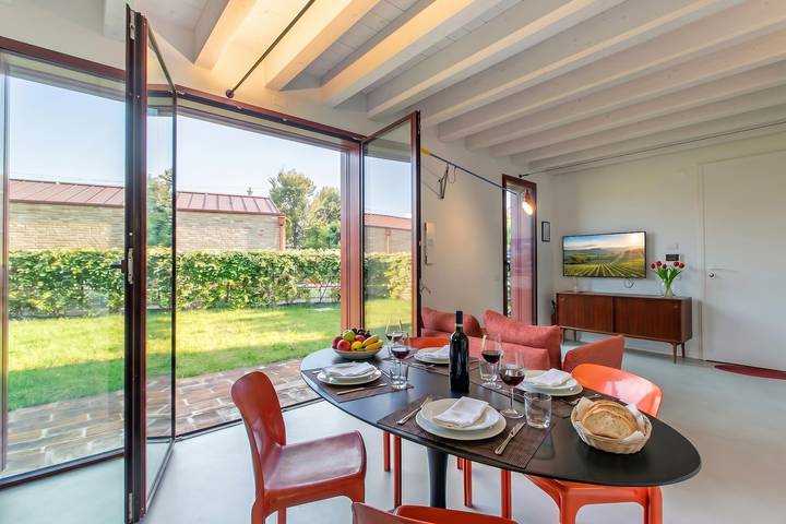 Apartamento entero, La Molinella garden suite apartement in Formigine, Provincia de Módena