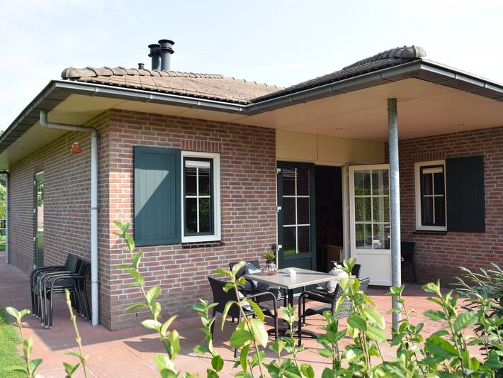 Ferienhaus für 8 Personen, mit Terrasse und Garten sowie Pool in Voorthuizen