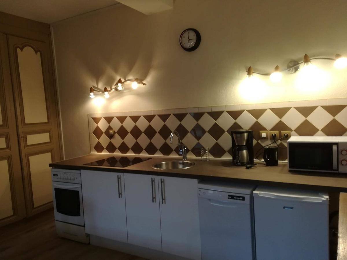 Appartement entier, Two-Bedroom Apartment in Montreuil (Pas-de-Calais), Région de Montreuil