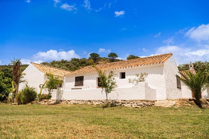Casa rural para 3 personas, con Terraza y Jardín además de Piscina y Vistas en Casares - 2