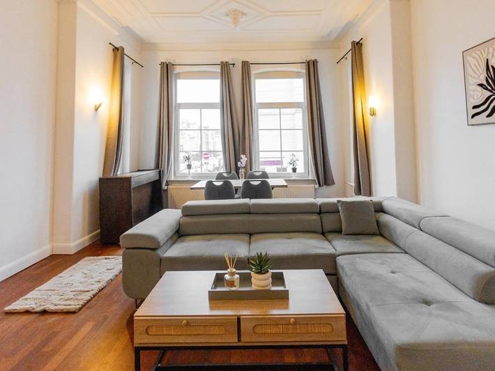 Ferienwohnung für 6 Personen, mit Garten und Whirlpool in Oldenburg