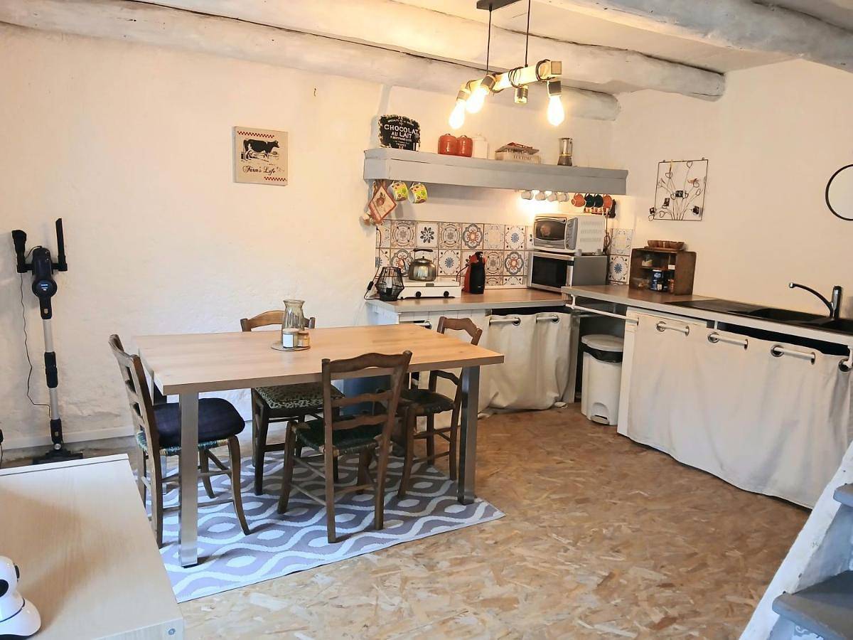 One-Bedroom House in Tailhac, Haute-Loire