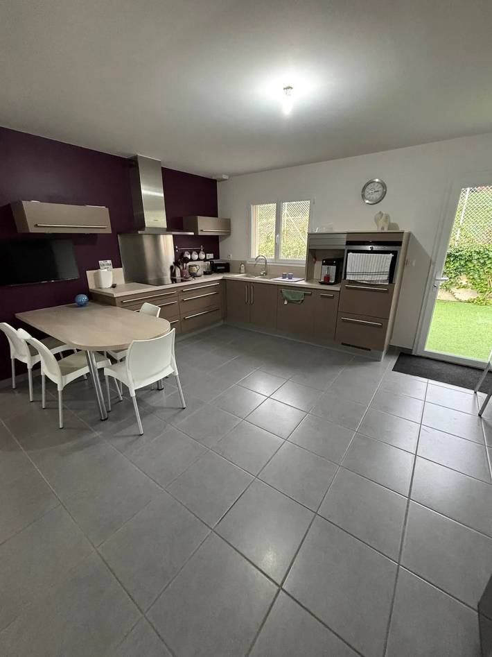 Maison de vacances pour 10 personnes, avec jardin en Ardèche