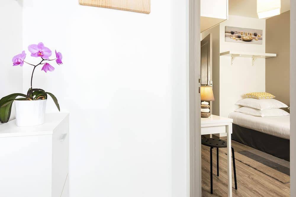 Entire apartment, Studio Zen Gare St Jean in Bordeaux, Bordeaux region