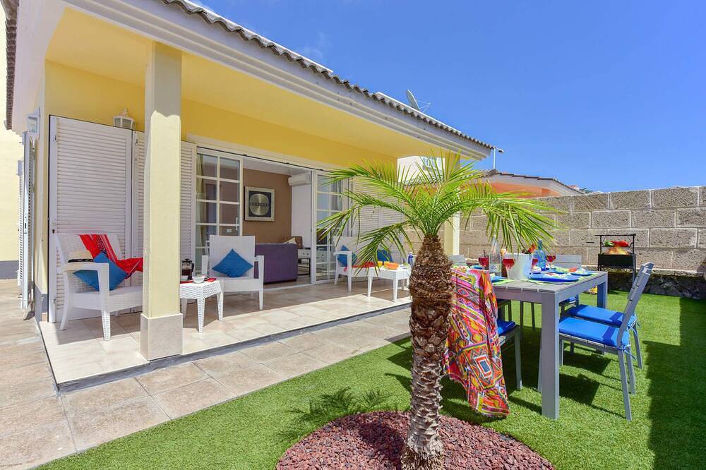 Villa Atenas by Villa Plus in Miraverde, Adeje