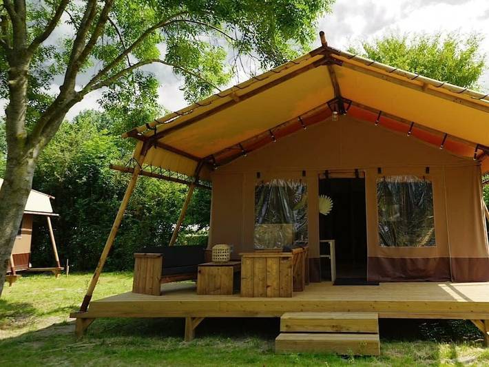 Vakantiehuis voor 5 personen, met Terras en Tuin in Langedijk
