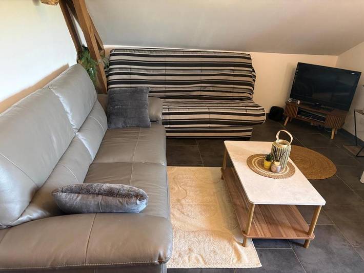 Gîte pour 4 personnes, avec vue, animaux acceptés à Sévérac-le-Château - 2