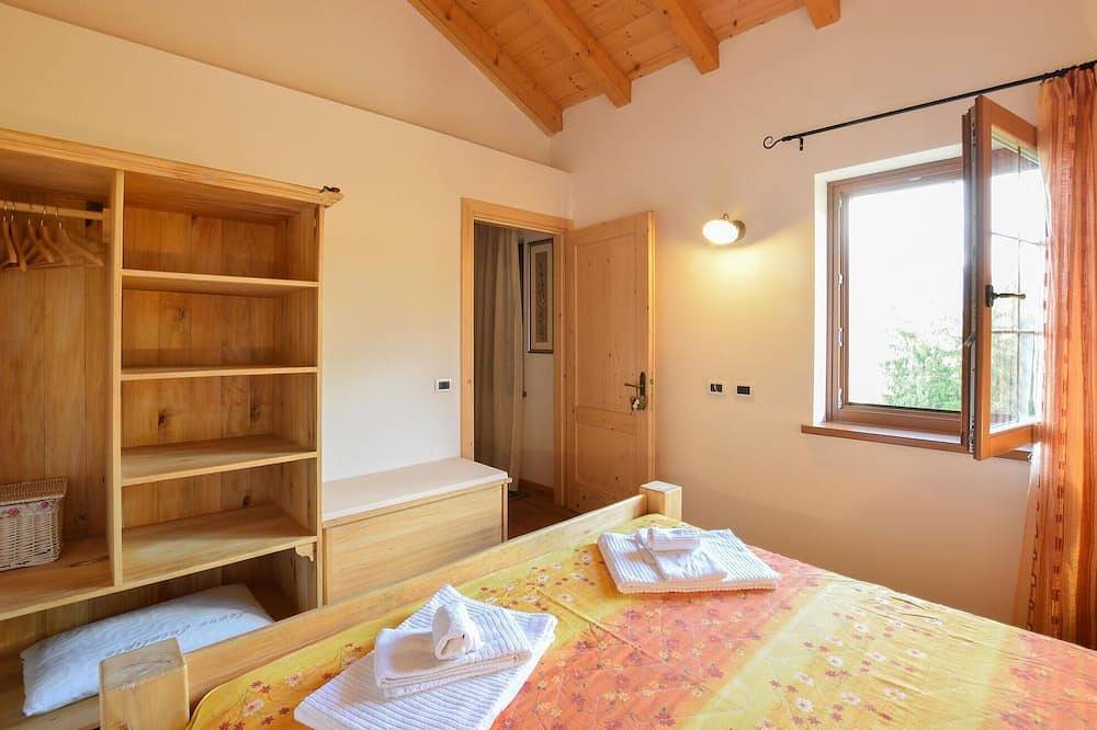 Haustierfreundliches Zuhause in. in Sovramonte, Cimonega-Gruppe