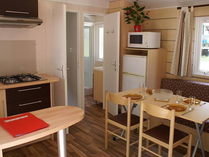 Camping Le Capelan - Mobilhome 4 personnes - 'Irm' Super Mercure (2 chambres) in Meyrueis, Parc national des Cévennes