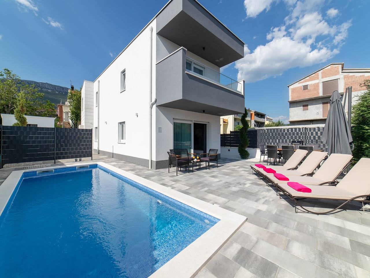 Casa vacanza a Kastela a partire da 230€ a notte