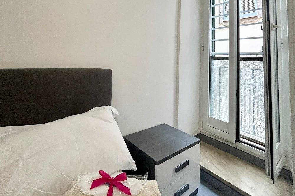 Ganze Wohnung, Entire apartment in the center of Frascati (Rome) in Frascati, Parco Regionale dei Castelli Romani