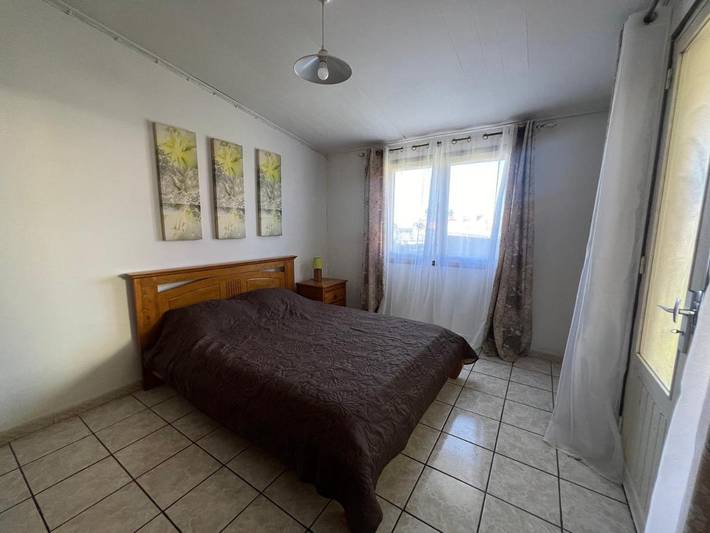 Location de vacances pour 6 personnes, avec jardin et vue dans Grands-Bois - 3