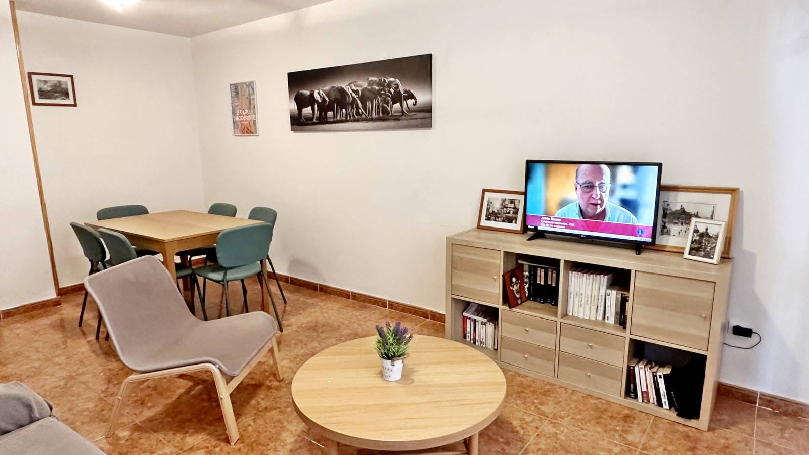 Apartamento entero, Taronjers 27 - 1ª - 2º - 3ª in Miramar, Costa de Valencia