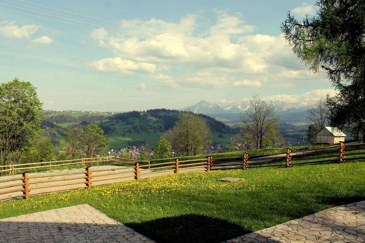 Gîte pour 23 personnes, avec jardin ainsi que piscine et vue, adapté aux familles à Poronin - 4
