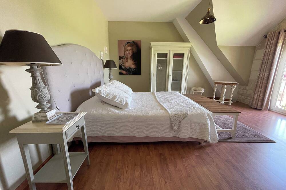 Chambre d'hôte de luxe  au cœur des Châteaux de la Loire  proche du Zoo Beauval in Saint-Jean-Saint-Germain, Région de Loches