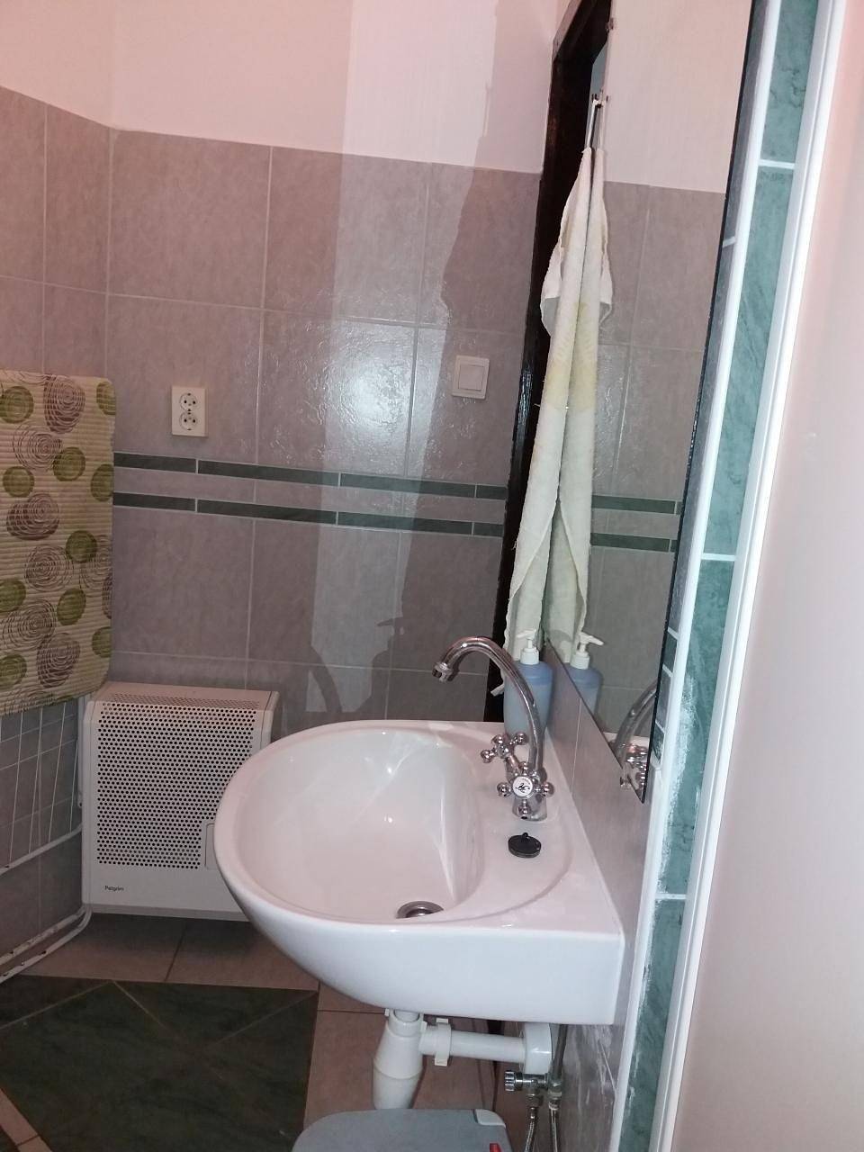 Ganze Ferienwohnung, Wohnung in Fonyód mit Garten und Grill in Fonjod, Plattensee Südufer