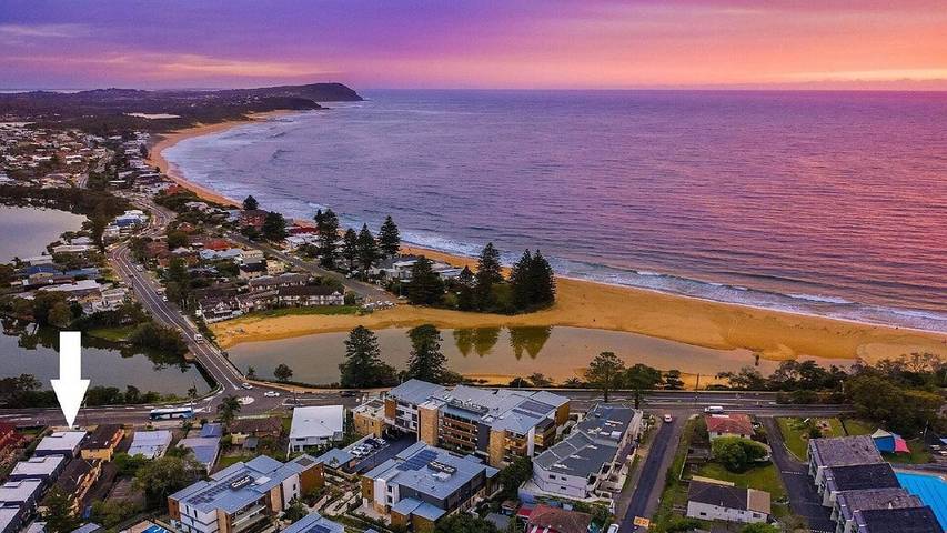 Holiday home for 8 people, with balcony in Terrigal
