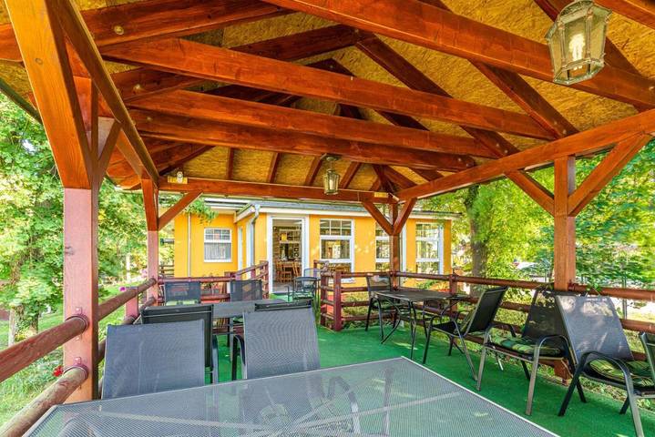 Ferienhaus für 4 Personen, mit Seeblick und Garten sowie Ausblick, kinderfreundlich in der Böhmische Schweiz - 2