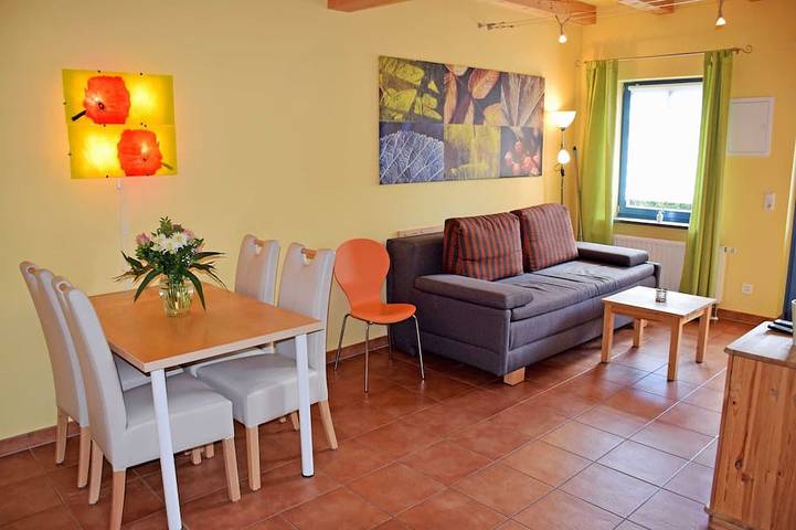 Ferienwohnung für 2 Personen, mit Garten, mit Haustier in Lobbe