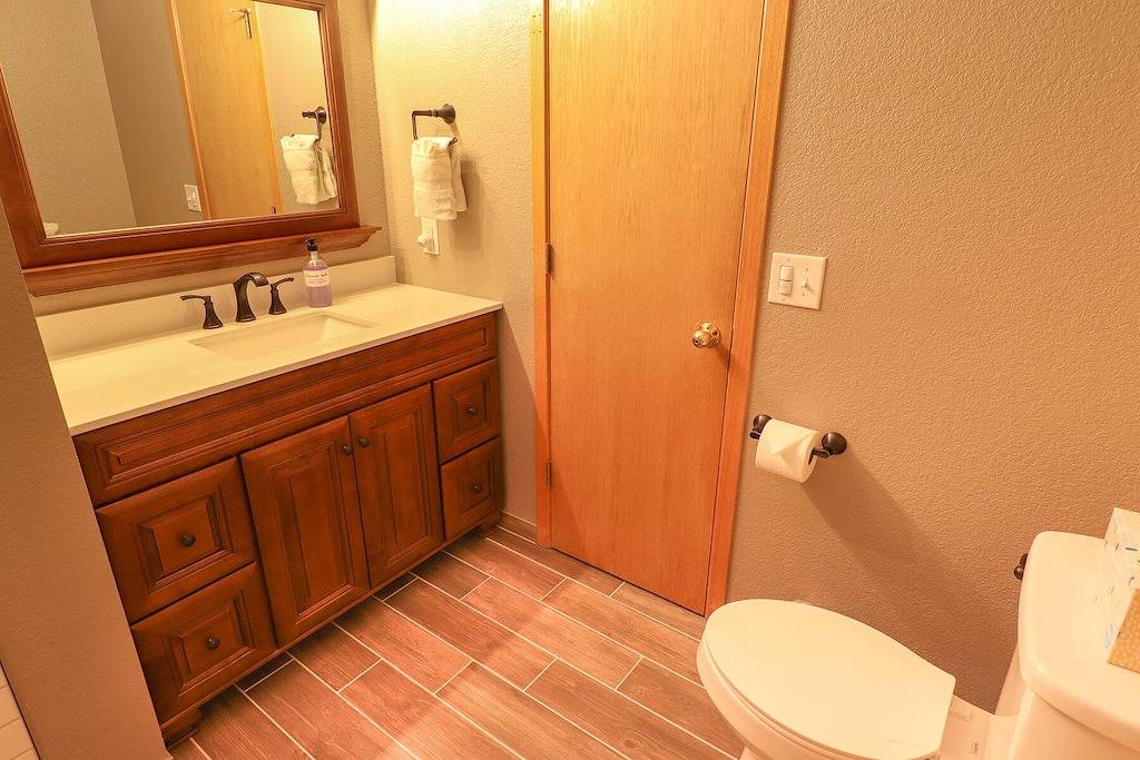 Schwimmbad. Whirlpool. Fitnessstudio. Garage. Schön renoviertes Reihenhaus in ausgezeichneter Lage. in Frisco, Arapaho and Roosevelt National Forests