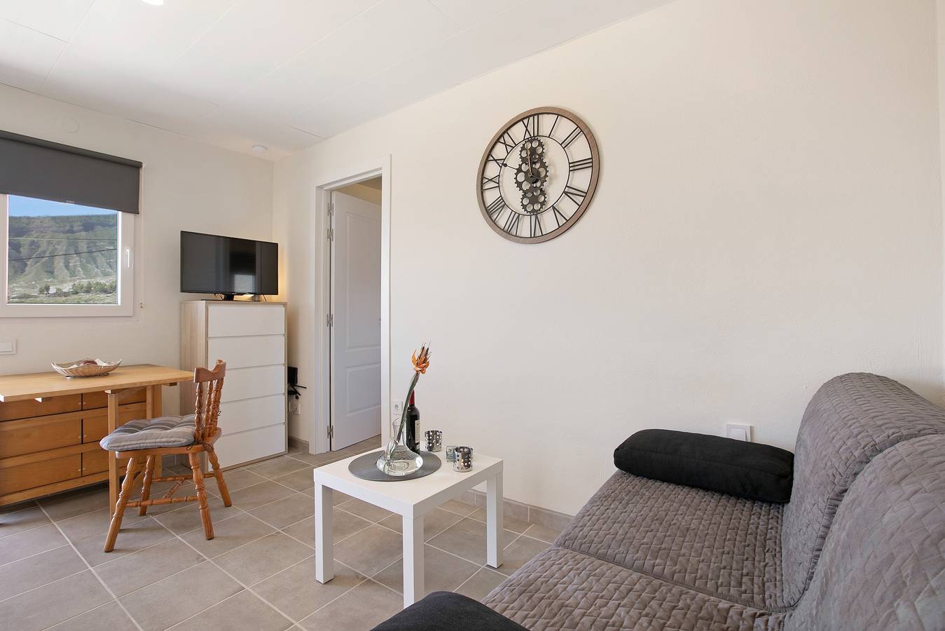 Apartamento inteiro, Apartamento de férias 'Fewo Arafo' com vista para o mar, terraço privado e Wi-Fi in Güímar, Tenerife (Sul)