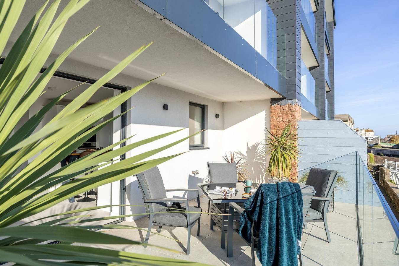 Entire apartment, Estuary View, Grand Banks in Teignmouth, Devon