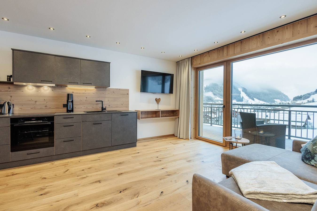 Geheel appartement, Vakantiewoning 'Mountain Suite Nr°301' met bergzicht, balkon en wifi in Großarl, Ski Amadé