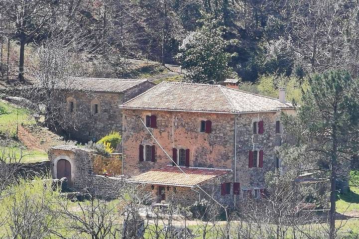 Gîte pour 3 personnes à Saint-Paul-la-Coste