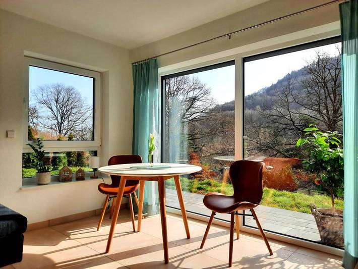 Ferienwohnung für 2 Personen, mit Terrasse und Garten sowie Ausblick in Leinsweiler - 4