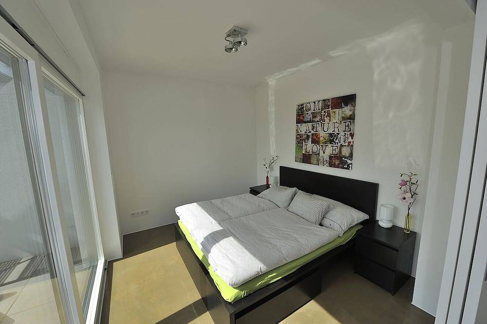 Ganze Wohnung, Modernes, vom Architekten entworfenes Penthouse-Loft mit 2 Dachterrassen im Freien in Wien, Donau Niederösterreich