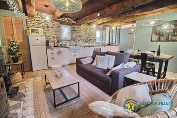 Gîte pour 4 personnes, avec jacuzzi ainsi que jardin et terrasse dans le Morbihan