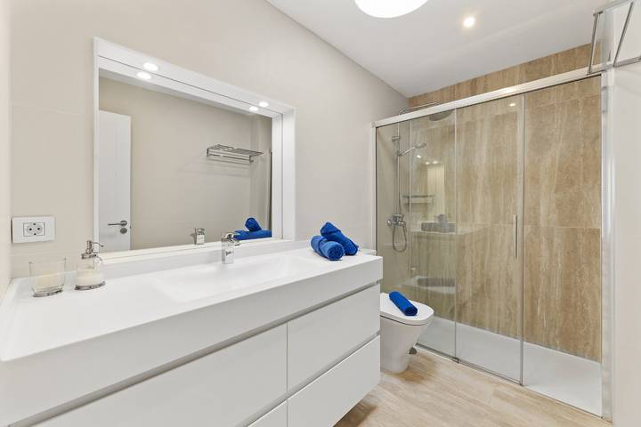 Cordel 18 - Villas Lanzarote - VipVipVillas in Playa Honda, San Bartolomé