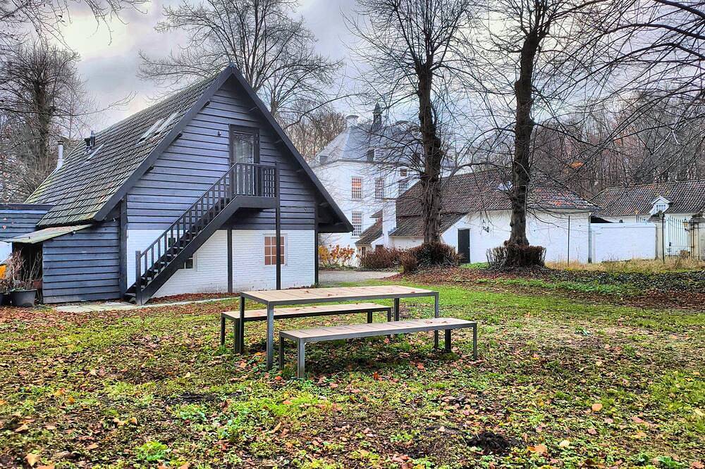 Geheel appartement, Unieke studio gelegen in de kasteeltuin van landgoed Het Witte Kasteel in Loon op Zand, Noord-Brabant